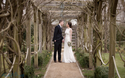 Tythe Barn Wedding Photographer- Nikki and Chris's Barn Wedding in Oxfordshire